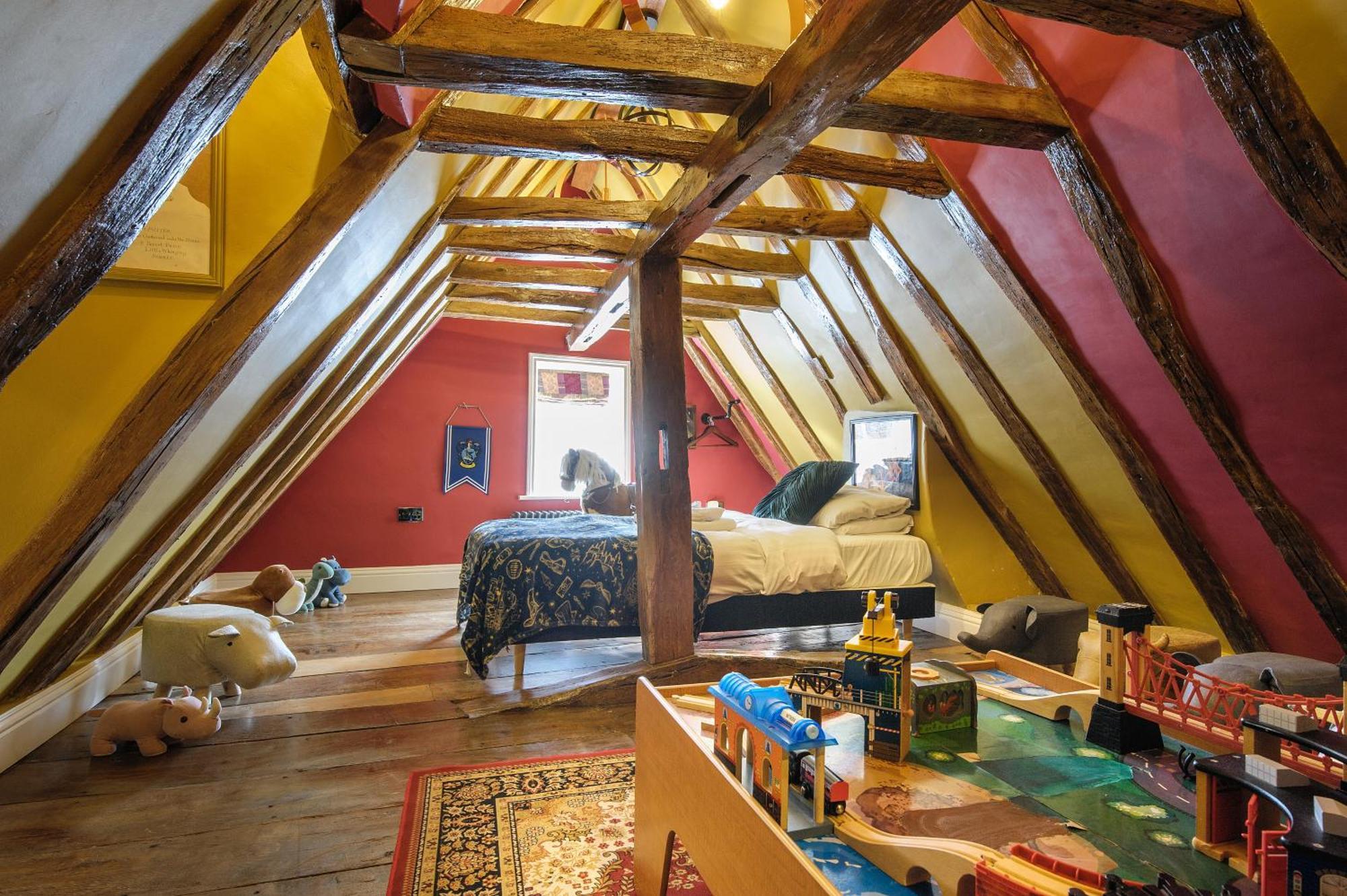 Huge Deluxe 600 Year Old Essex Manor, Hot Tub, Cinema Room, Sky Tv Saffron Walden Esterno foto