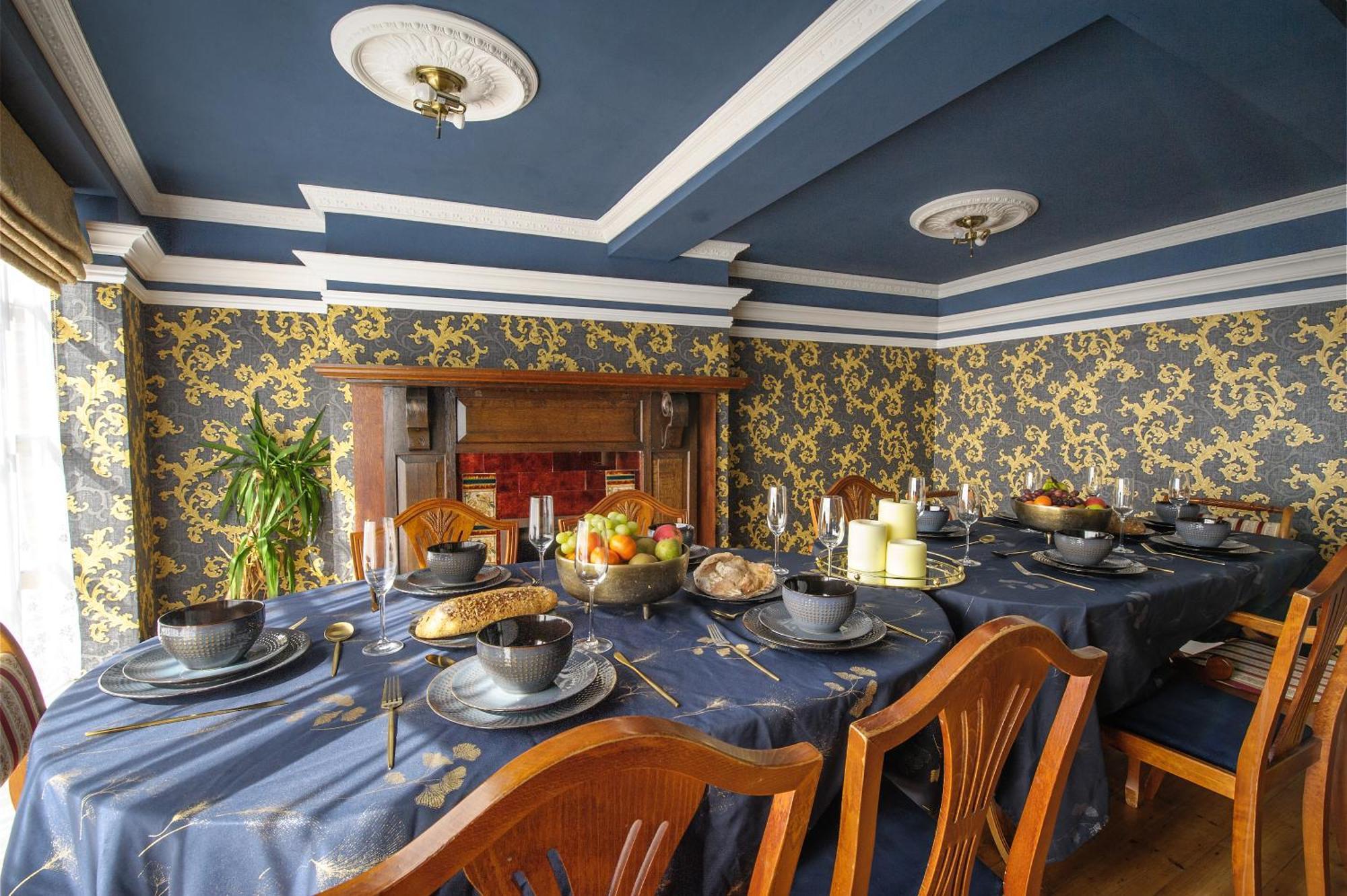 Huge Deluxe 600 Year Old Essex Manor, Hot Tub, Cinema Room, Sky Tv Saffron Walden Esterno foto